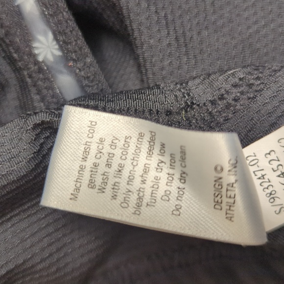 Athleta Good Match Skort 983247 Black  Medium Stripes Tennis Gym‎ Tiered Pleated - Picture 10 of 12